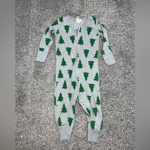 Hanna Andersson Sleeper Christmas Tree 6-12 months - Picture 5 of 12